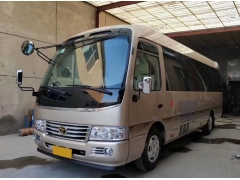 北京租车考斯特多少钱？北京考斯特租车